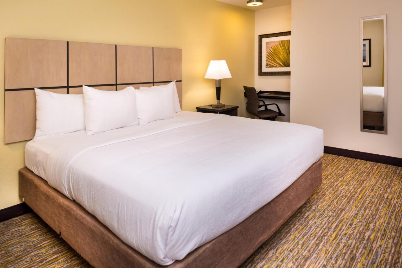 Candlewood Suites Carlsbad Eksteriør billede
